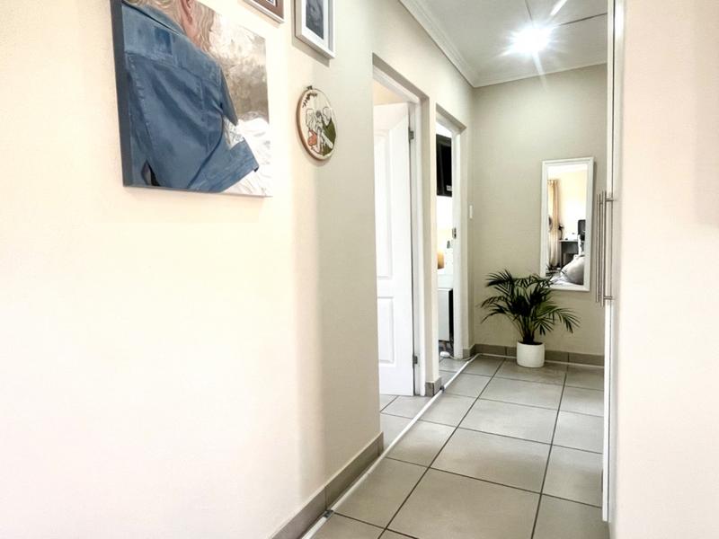 3 Bedroom Property for Sale in Reebok Western Cape